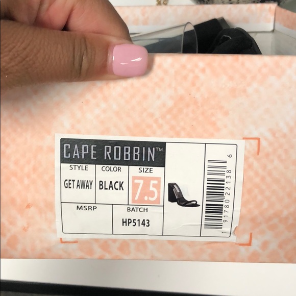 CAPE ROBBIN MULES - Picture 2 of 2